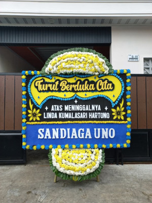 Papan Bunga Duka di Mpunda